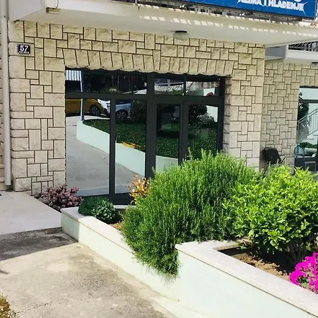 بيت ضيافة Apartmans And Madunic I سبليت