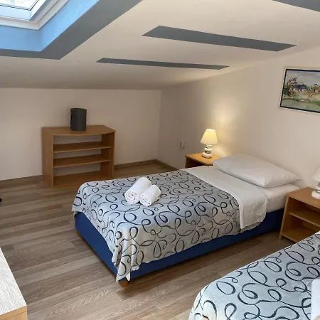 Apartmans And Madunic I 3* Σπλιτ