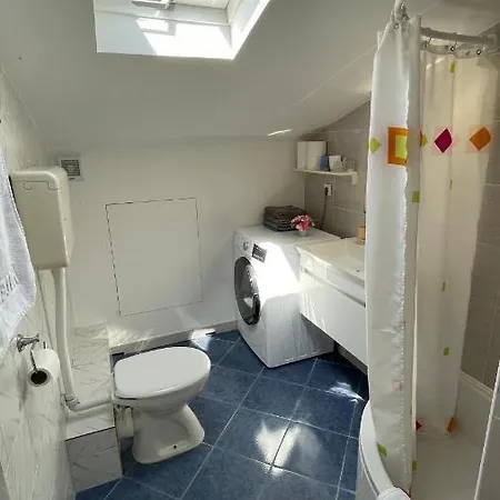 Apartmans And Madunic I 3*