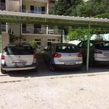 Apartmans And Madunic I Πανσιόν Σπλιτ