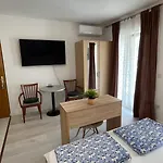 Apartmans And Madunic I 3* Split