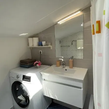 Apartmans And Madunic I Pensionat