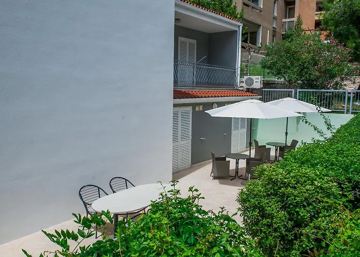 Apartmans And Madunic I Gæstehus